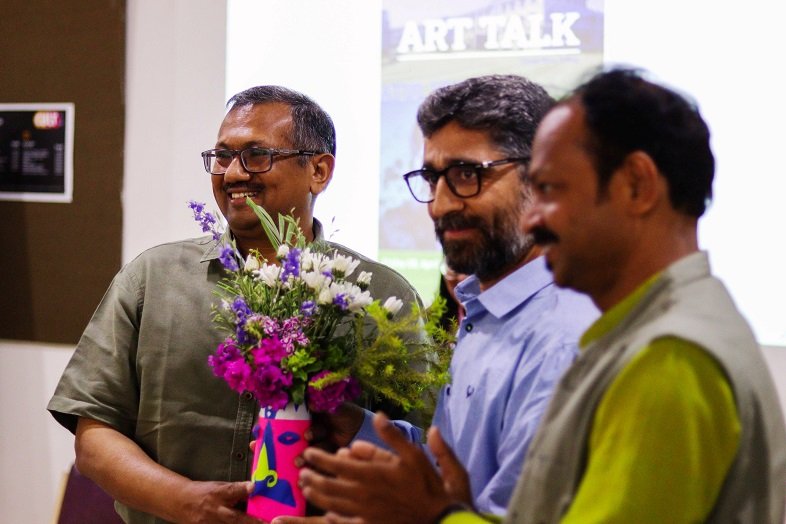 Dr. Sanjay Gupta (VC-WUD), Photographer Atul Hundoo & Prof. Rajan Shripad Fulari