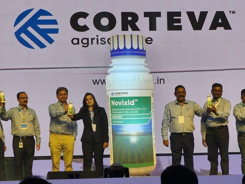 Ravinder Balain, President - South Asia along with Corteva Agriscience company representatives at the launch event of Novixid herbicide