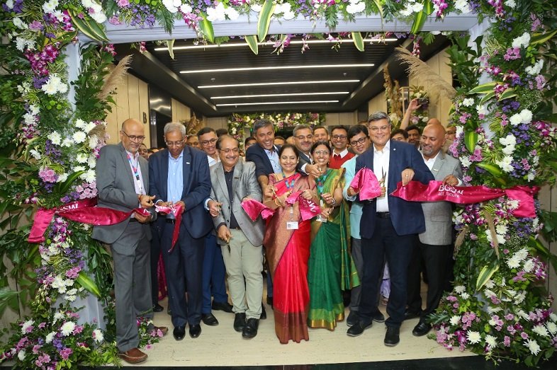 Shri K T Rama Rao, Honourable Minister for IT, Industries, Municipal Administration and Urban Development of Telangana inaugarates BGSW's new facility in Hyderabad