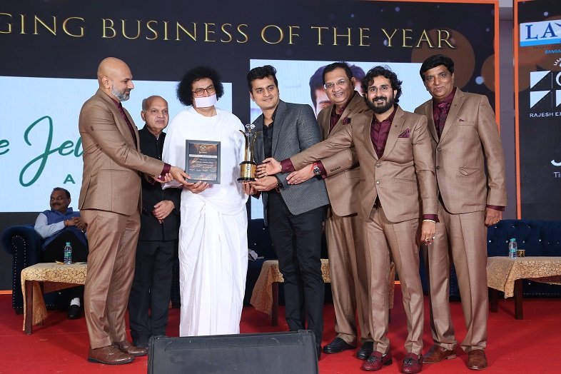 Picture_Rare Jewels with Emerging Business of the Year award