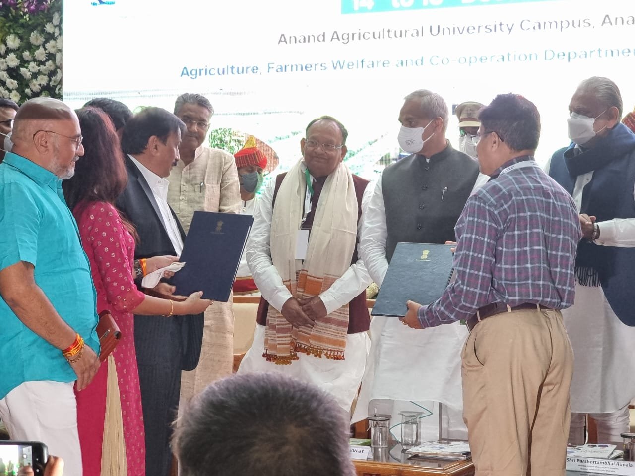 Swarrnim Startup and Innovation University signs a MoU with the Government of Gujarat for a project worth Rs. 200CR