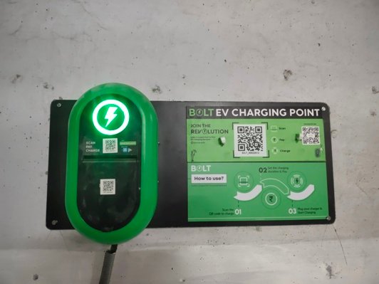 Trehan Iris collaborates with BOLT to facilitate EV charging stations in Iris Tech Park and Iris Broadway in Gurugram