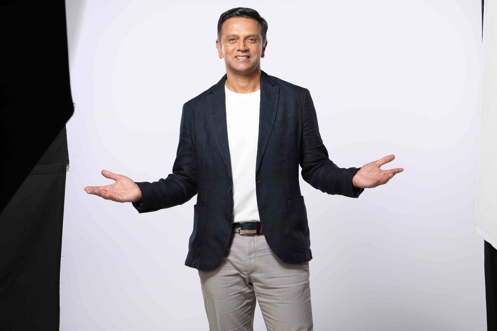 Rahul Dravid Signed as Brand Ambassador for LaunchMyCareer