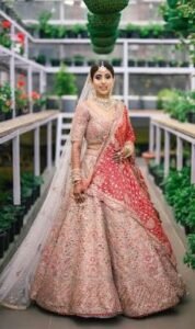 5 Head-Turning Shots Every Indian Bride Must Have In Her Picture-Perfect Wedding 