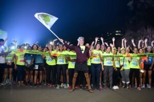 Face of the event Milind Soman and Ankita Konwar, founder of the event flag off the 1st edition of Invincible Women's run in Mumbai with over 2500 participants