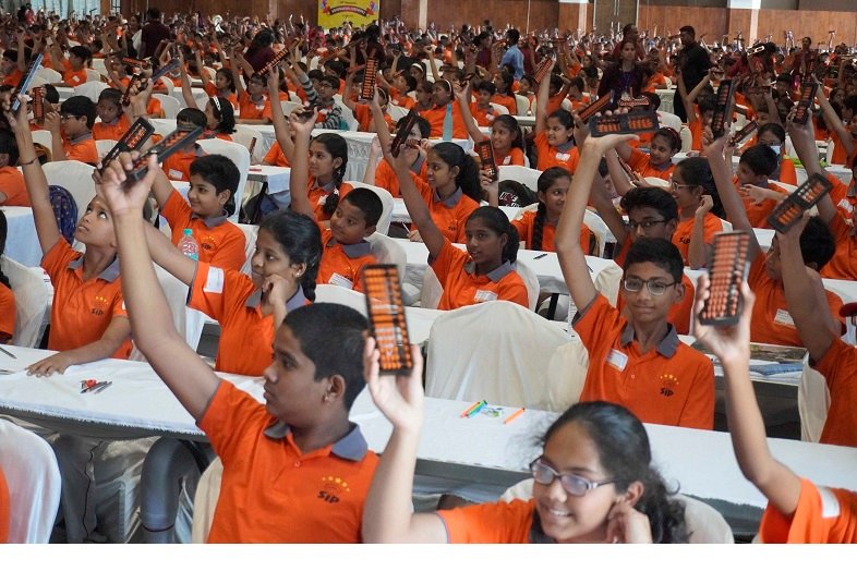 FILE PIC SIP ABACUS STUDENTS ARE MENTAL CALCULATORS
